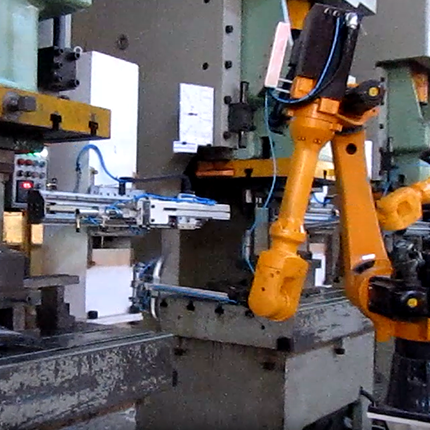 SAIBON-Q15  负载15KG冲压连线机器人